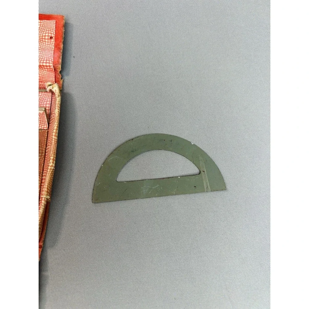 Vintage G-men‎ On The Trail Kids' School Pencil Case & Protractor